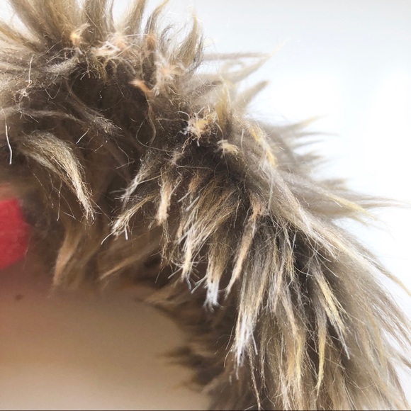 2% Ear Muff Visor - Picture 6 of 7